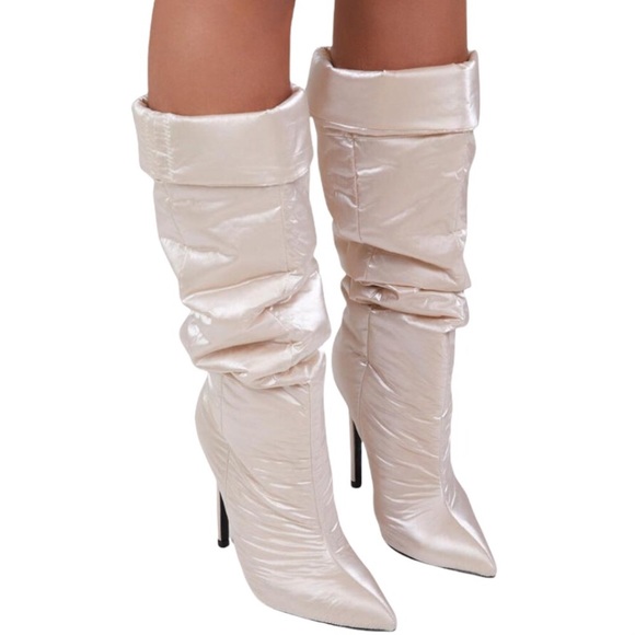 Jayda Sky High Nude Tall Slouchy Knee High Heel Boots - Picture 1 of 2